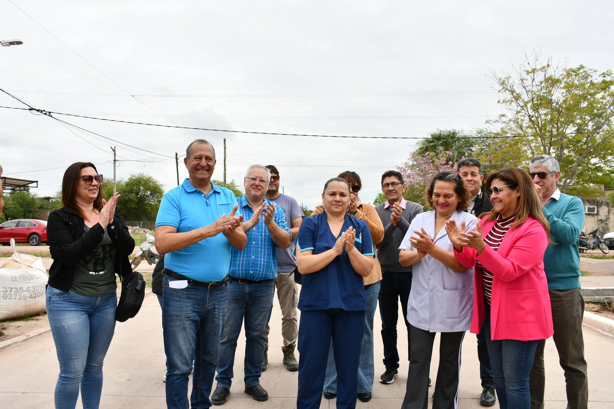 VILLA ANGELA INAUGUR&Oacute; TRES NUEVAS CUADRAS DE PAVIMENTO SOBRE CALLE TUCUM&Aacute;N