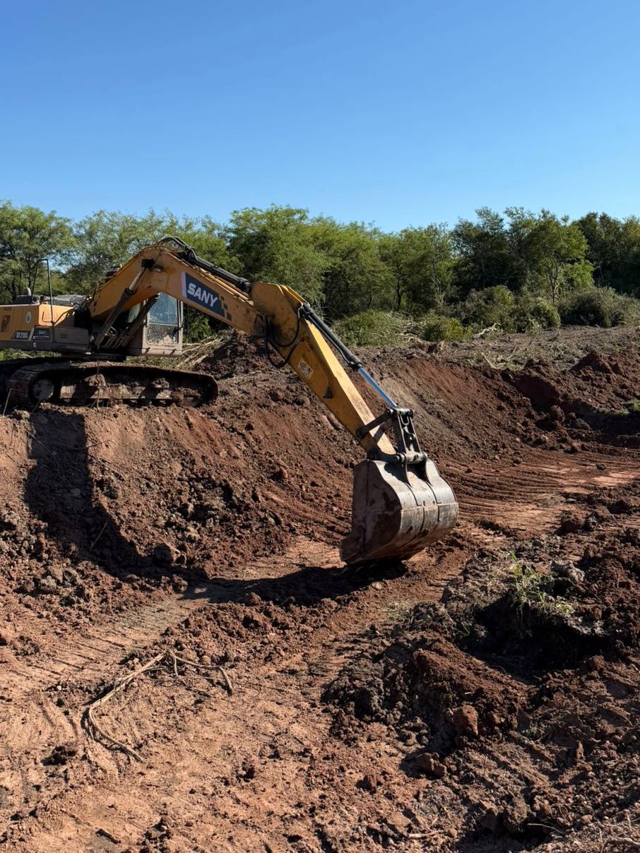 *EL GOBIERNO PROVINCIAL FORTALECE LA INFRAESTRUCTURA H&Iacute;DRICA CON M&Aacute;S MANTENIMIENTO Y LIMPIEZA DE CANALES*