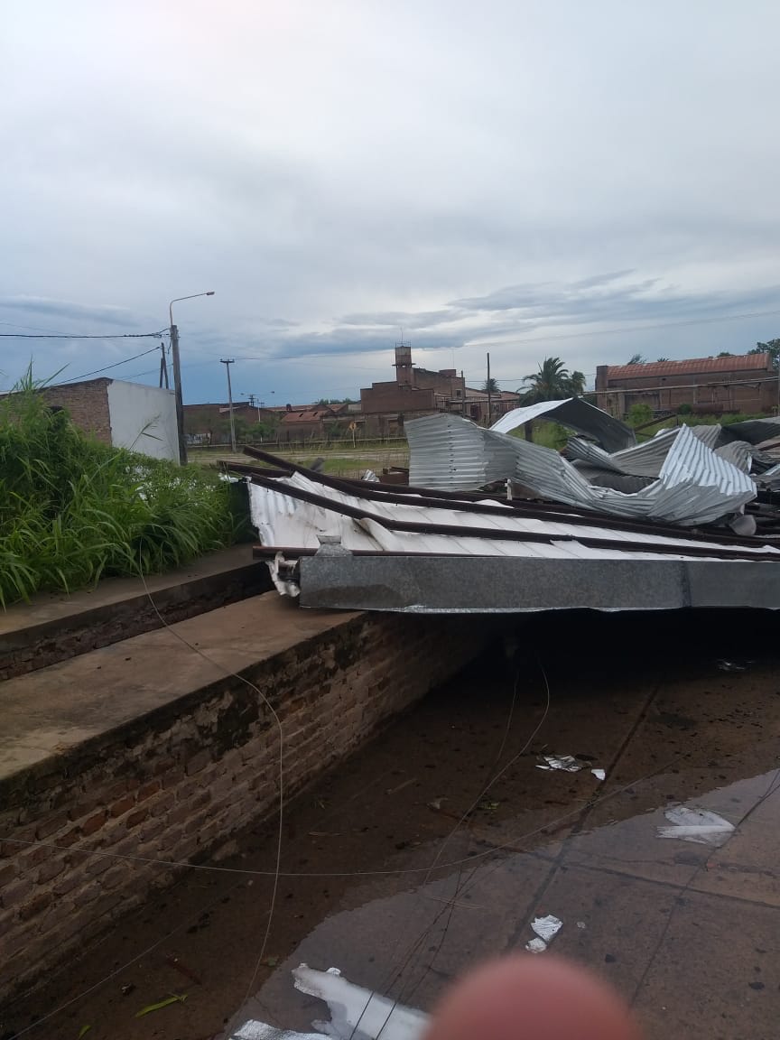 EDUCACIÓN RELEVA DAÑOS CAUSADOS POR EL TEMPORAL EN ESCUELAS DEL SUDOESTE CHAQUEÑO