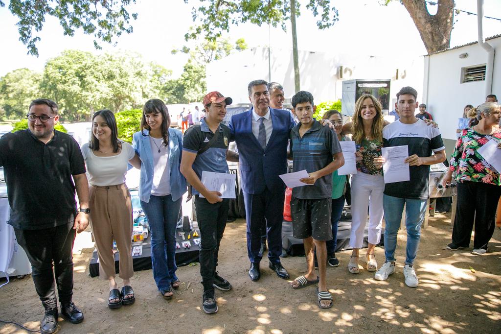 *MÁS ESPACIOS DE VINCULACIÓN PARA LA COMUNIDAD: SE INAUGURÓ ELSALÓN COMUNITARIO DEL BARRIO LOS AROMITOS*