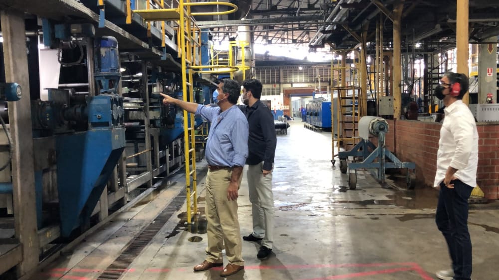 EN BRASIL, CAPITANICH VISITÓ LA PLANTA DE SANTANA TEXTILES, PARA AVANZAR CON EL PLAN DE EXPANSIÓN DE LA FIRMA EN PUERTO TIROL