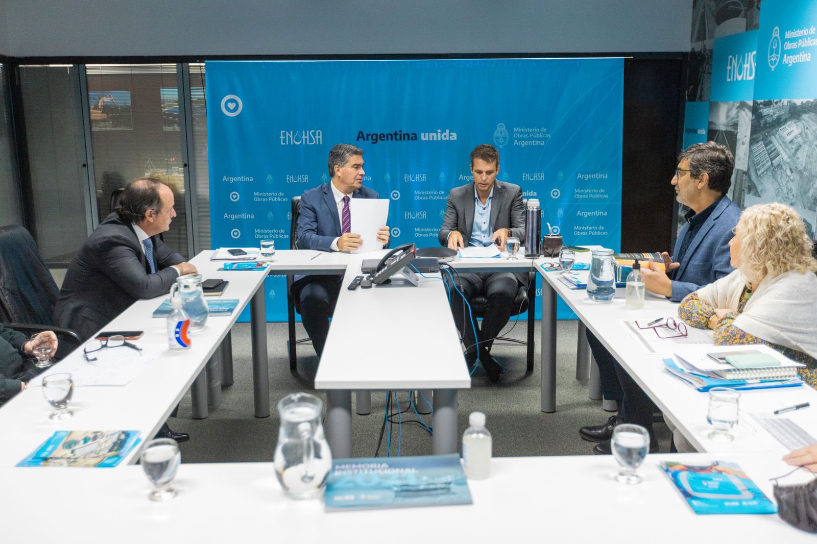 *CONVENIO ENTRE PROVINCIA Y NACIÓN PARA EXTENDER REDES DOMICILIARIAS DE AGUA POTABLE EN CINCO LOCALIDADES*