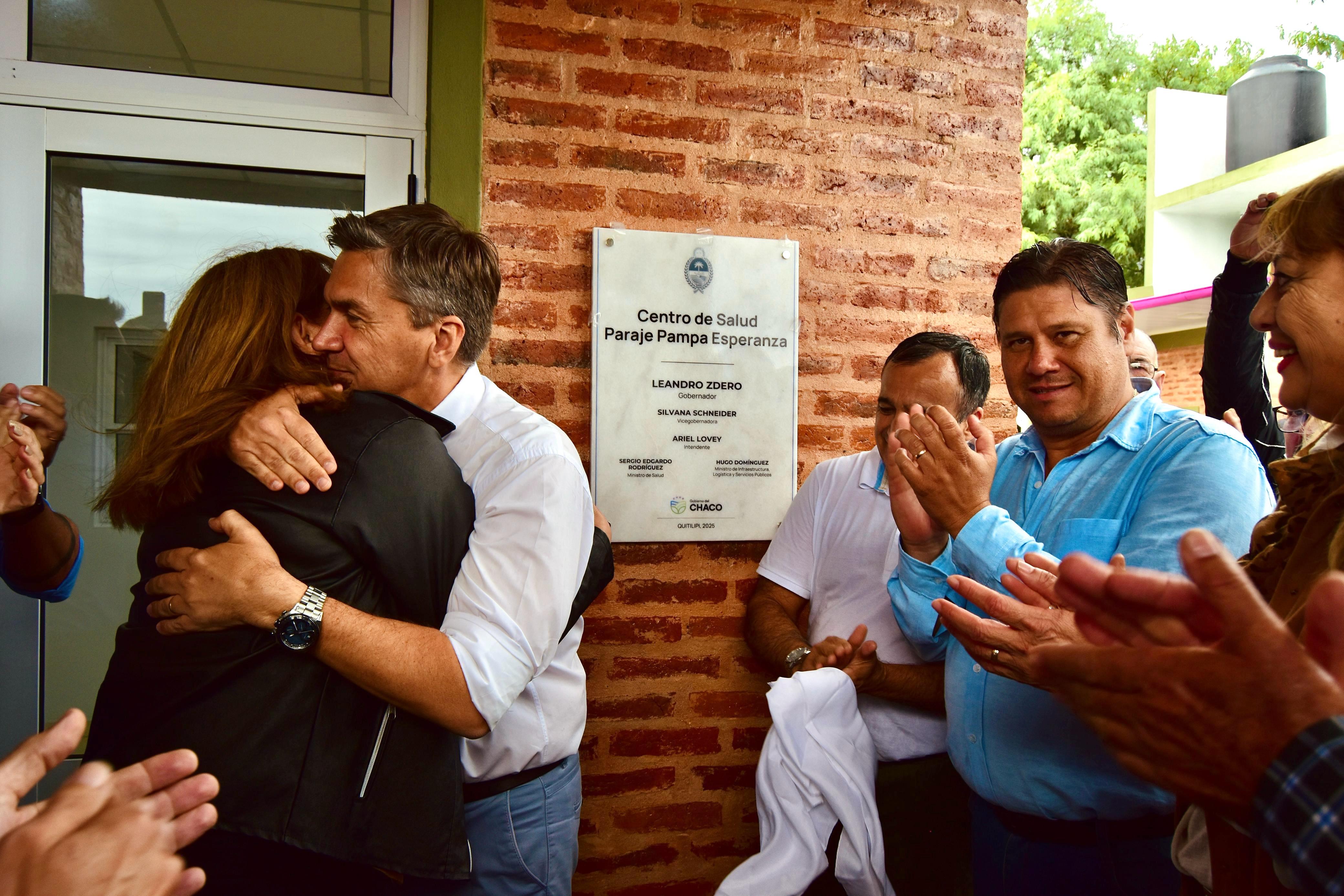 EL GOBERNADOR ZDERO INAUGURÓ LA CONSTRUCCIÓN DEL CENTRO DE SALUD EN EL PARAJE PAMPA ESPERANZA- QUITILIPI