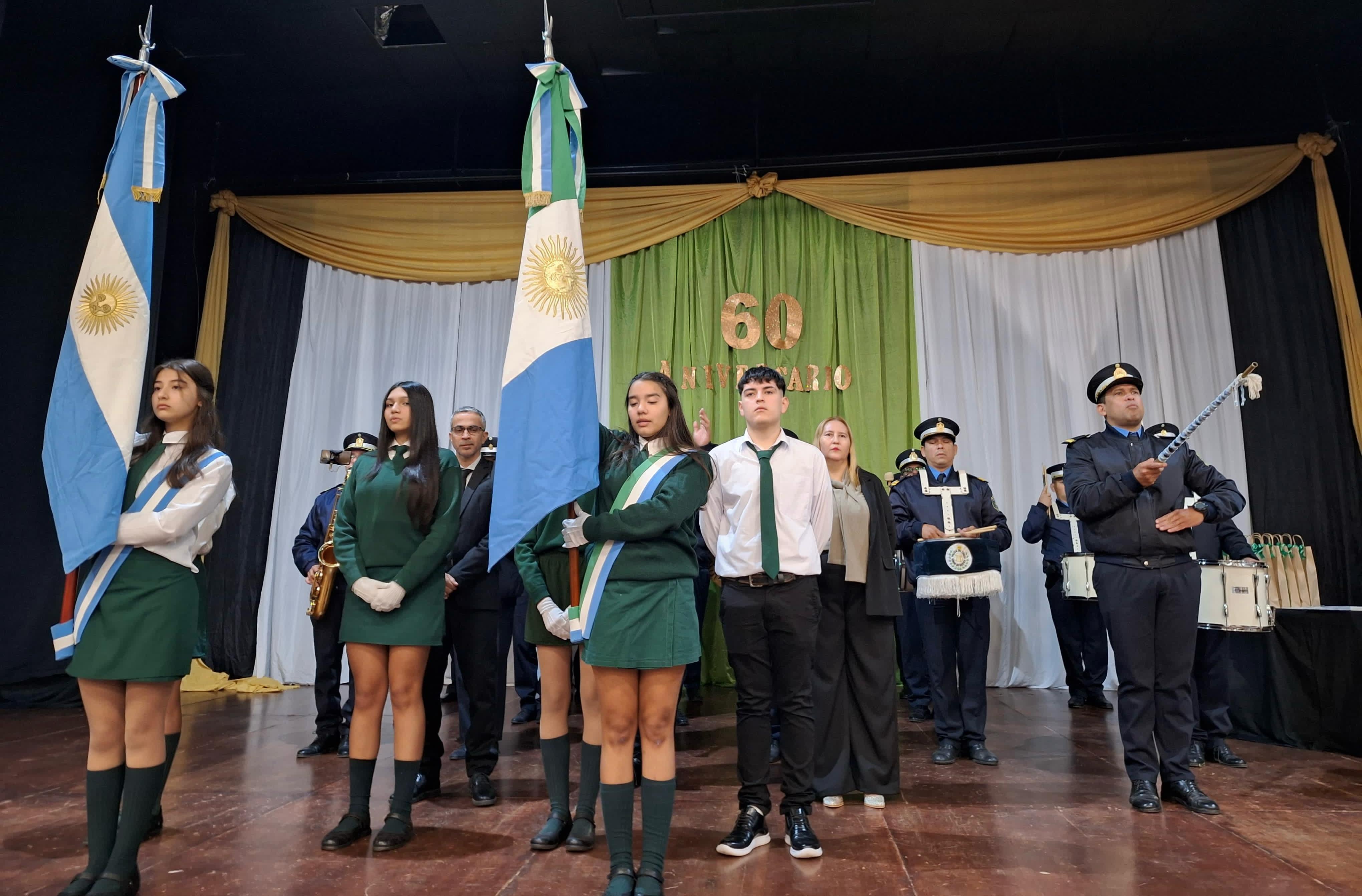 *GRAL. SAN MARTÍN: EL GOBIERNO PROVINCIAL ACOMPAÑÓ LOS FESTEJOS POR EL 60° ANIVERSARIO DE LA EES  N° 47*