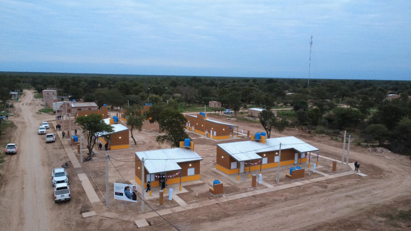 SE CONSOLIDA EL PLAN DE VIVIENDAS ÑACHEC EN EL INTERIOR PROVINCIAL