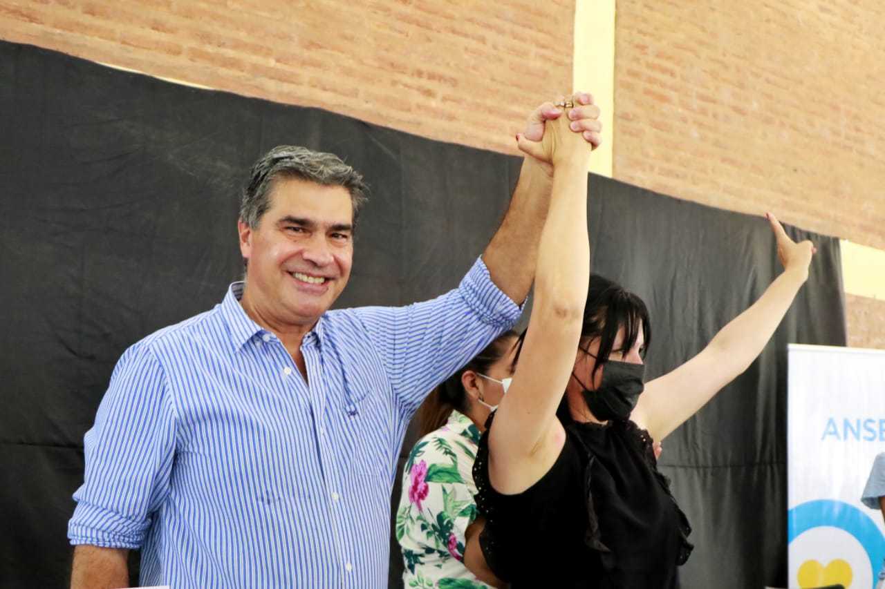 CAPITANICH FELICITÓ A INÉS ORTEGA POR EL TRIUNFO EN FUERTE ESPERANZA “El pueblo te ha elegido para continuar la obra de tu entrañable compañero Bulinki”