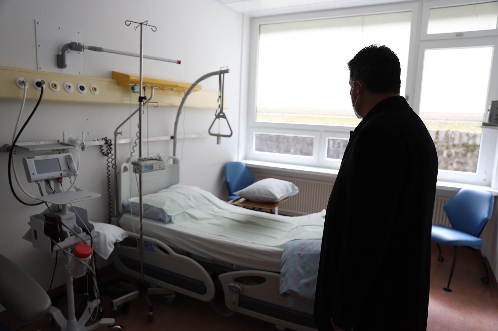 CAPITANICH VISITÓ EN SUIZA EL CENTRO ONCOLÓGICO DE ALTA COMPLEJIDAD QUE SE REPLICARÁ EN EL CHACO: EN ABRIL COMIENZA LA CONSTRUCCIÓN