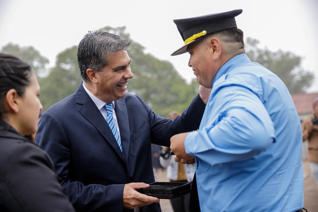 *MÁS Y MEJOR SEGURIDAD: CAPITANICH ENTREGÓ 252 NUEVOS VEHÍCULOS PARA LAS FUERZAS PROVINCIALES*