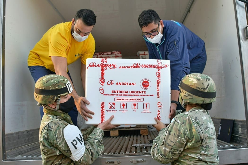 CHACO RECIBIÓ 13.500 SPUTNIK V PARA AVANZAR CON UNA CAMPAÑA PROVINCIAL DE VACUNACIÓN QUE YA ALCANZÓ AL 60% DE LA POBLACIÓN CON LA PRIMERA DOSIS