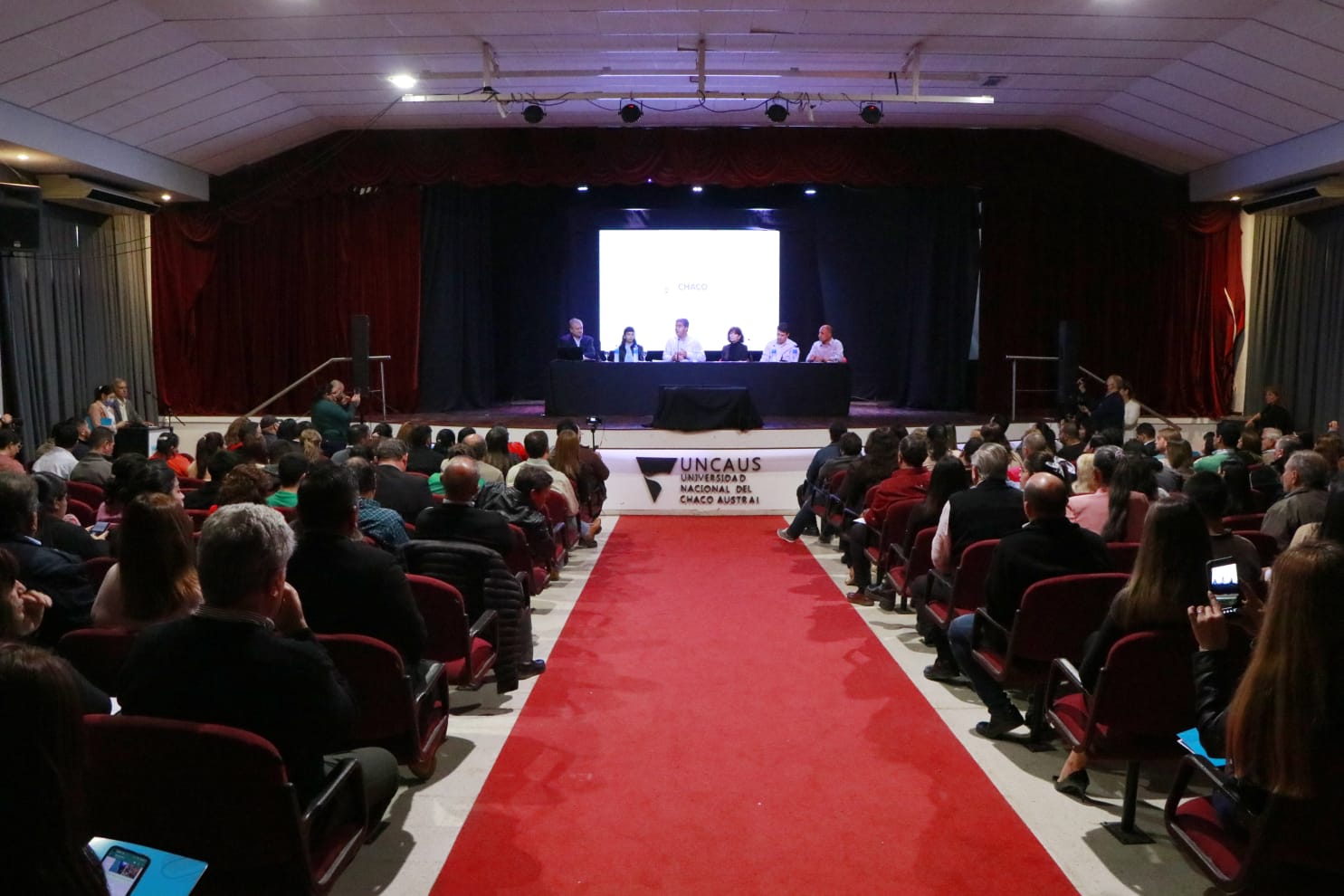 *“EL NUEVO ENFOQUE DE LA ADMINISTRACIÓN MUNICIPAL ES UN GRAN DESAFÍO: PLANIFICACIÓN, DESARROLLO INDUSTRIAL E INCLUSIÓN SOCIAL Y EQUIDAD”, DIJO CAPITANICH*