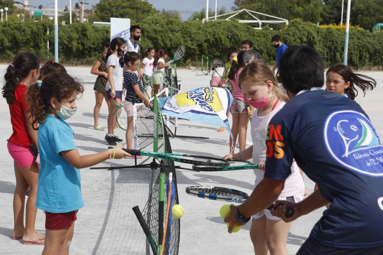 ORGANIZADO POR EL INSTITUTO DEL DEPORTE Jornada de tenis femenino por el Mes de la Mujer