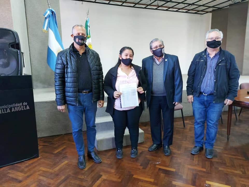 LA UEGP N° 172 “DEOLINDO F. BITTEL” ENTREGÓ TÍTULOS A SUS PRIMEROS EGRESADOS EN VILLA ÁNGELA