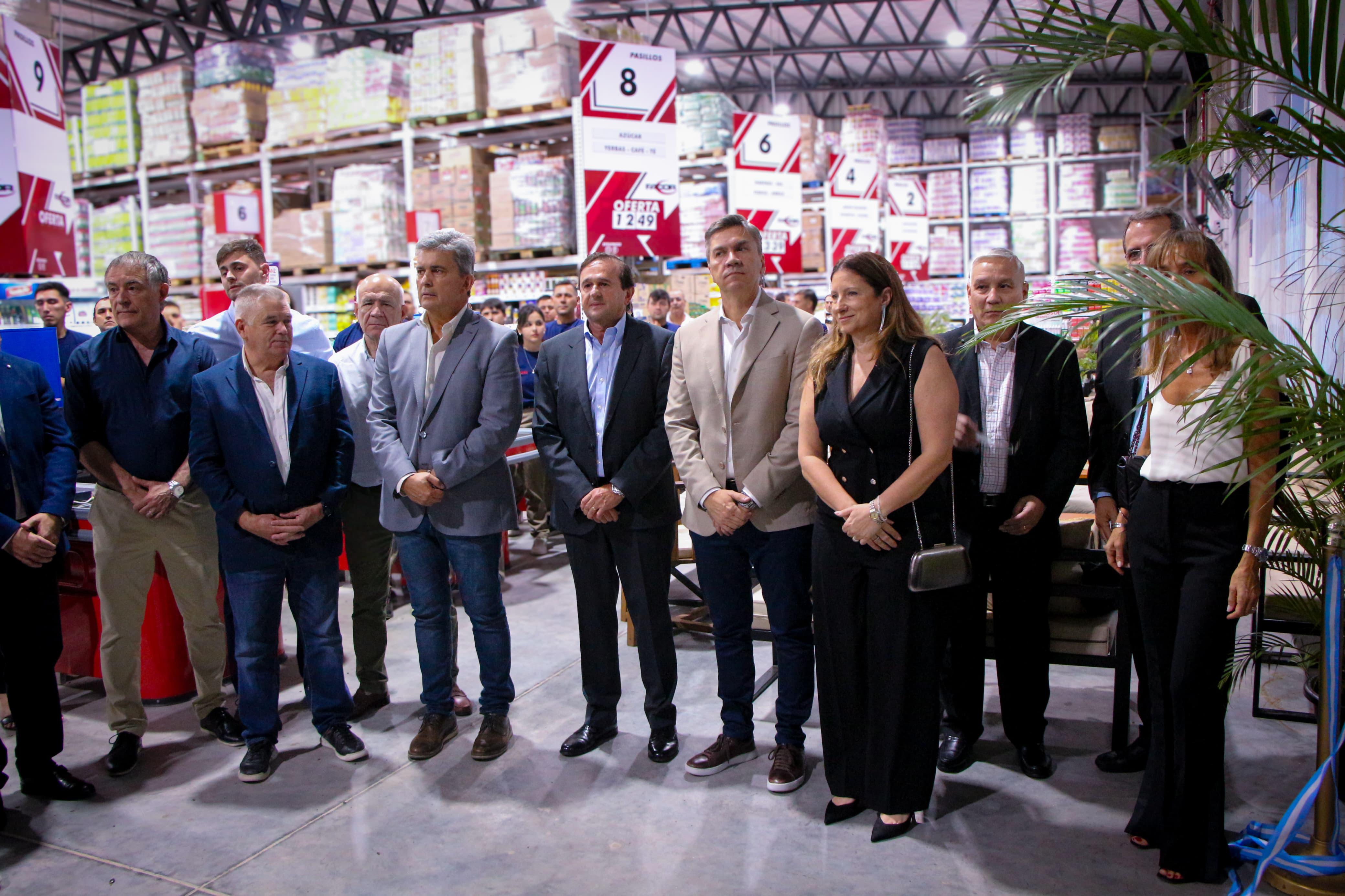 EL GOBERNADOR ZDERO ACOMPAÑÓ LA INAUGURACIÓN DEL PRIMER SUPERMERCADO MAYORISTA FACOR EN CHACO: “ES UNA APUESTA MÁS AL COMERCIO DE NUESTRA PROVINCIA”, MANIFESTÓ
