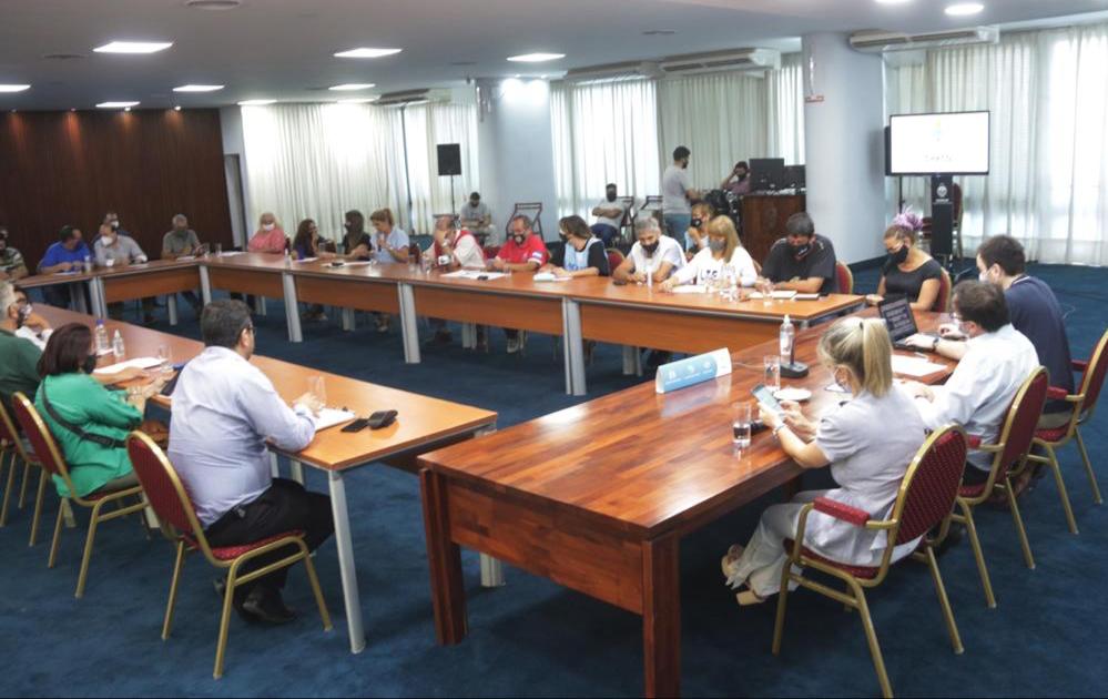DOCENTES: EL GOBIERNO OFRECIÓ UNA PROPUESTA SUPERADORA, CLÁUSULA GATILLO Y RECONOCIMIENTO DE LA DEUDA 2020
