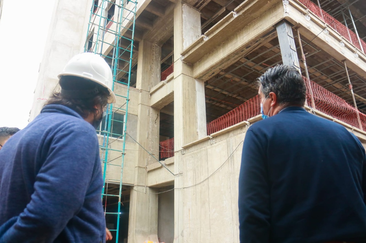 *CAPITANICH SUPERVISÓ EL AVANCE DE IMPORTANTES OBRAS QUE SE EJECUTAN EN RESISTENCIA*