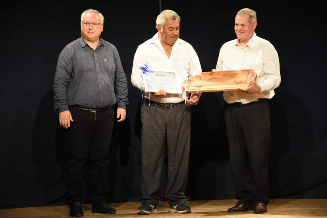 EL MUNICIPIO DE VILLA ÁNGELA HOMENAJEÓ A EMPLEADOS