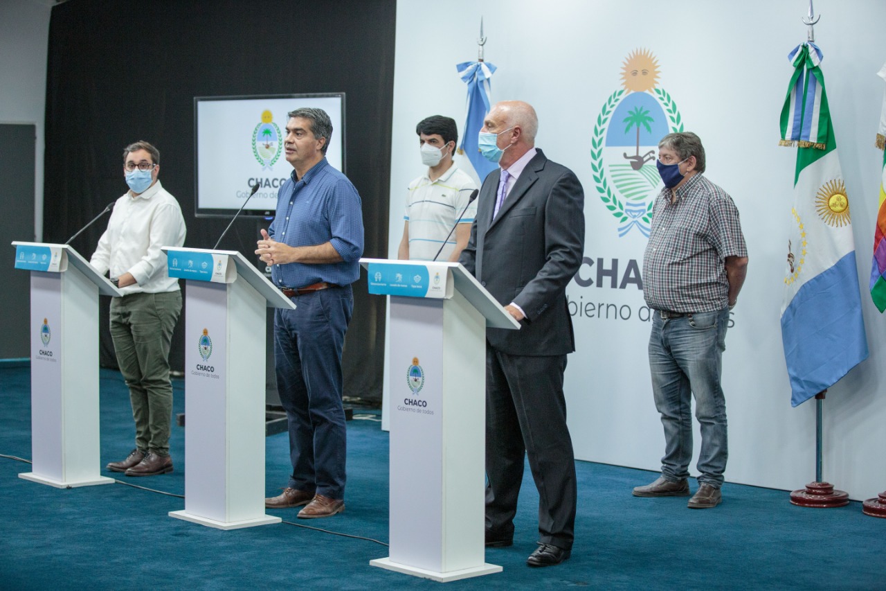 EL GOBERNADOR PRESENTÓ A LEONARDO AGUZIN COMO NUEVO TITULAR DE SAMEEP
