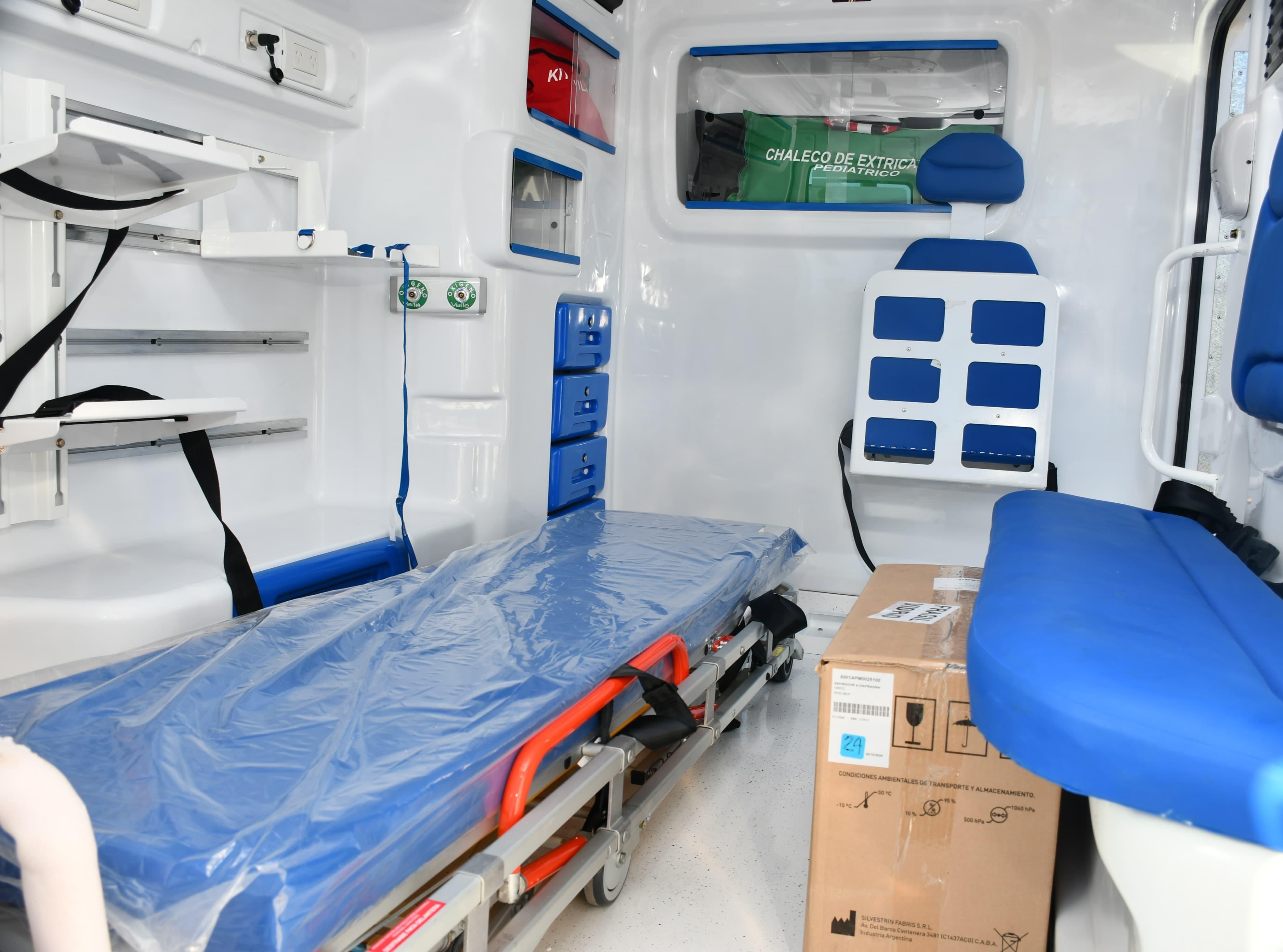 *CHARADAI: NUEVA ENTREGA DE AMBULANCIA PARA REFORZAR LA SALUD DE LOS CHAQUEÑOS*