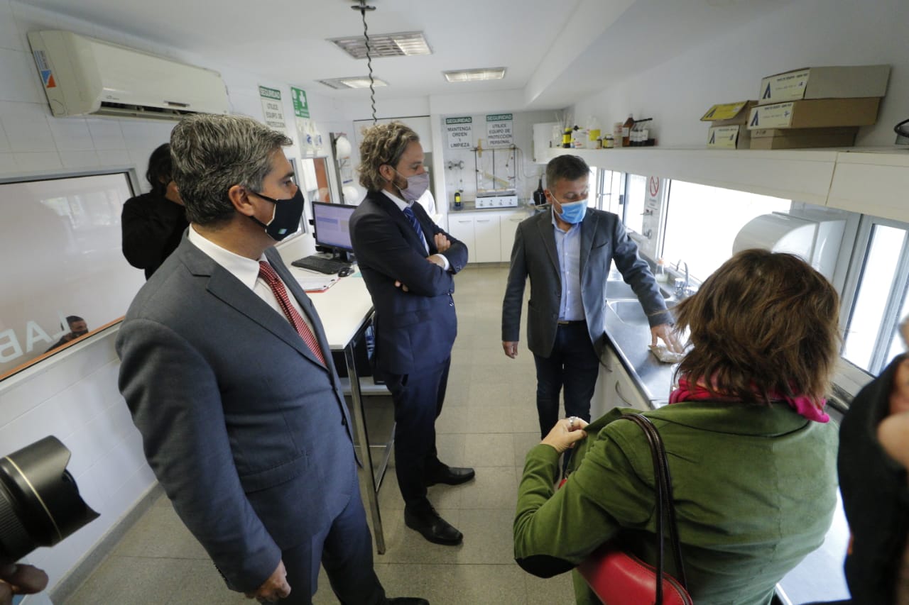 INDUSTRIAS EN CHACO: CAPITANICH, CAFIERO Y KATOPODIS RECORRIERON FÁBRICAS EN EL PARQUE INDUSTRIAL DE PUERTO TIROL