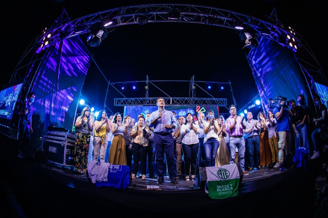 FESTIVAL DE LA DEMOCRACIA: CAPITANICH LLAMÓ A CONSTRUIR UN PACTO DEMOCRÁTICO, POLÍTICO Y SOCIAL