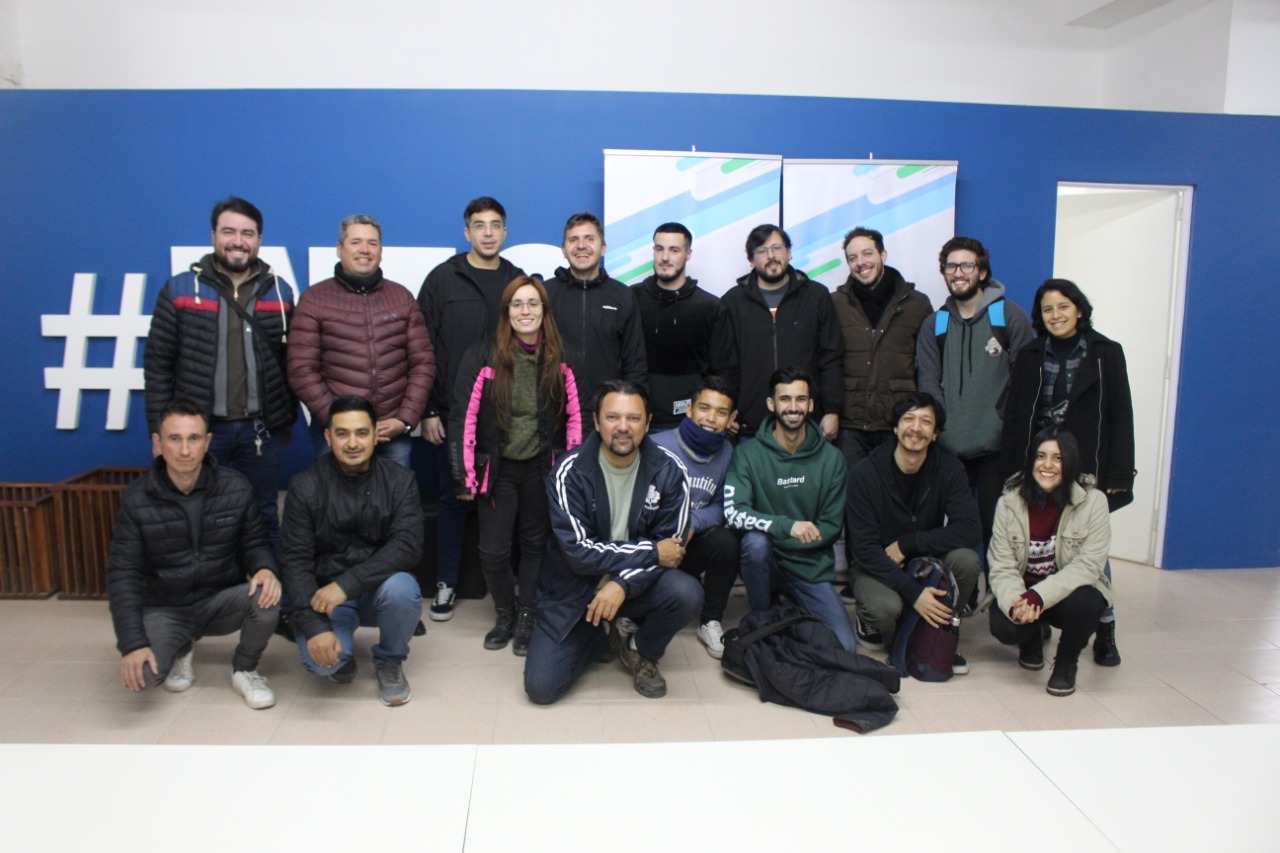 INFORMATORIO RÉCORD: MÁS DE 5.500 PERSONAS SE INSCRIBIERON PARA APRENDER A PROGRAMAR