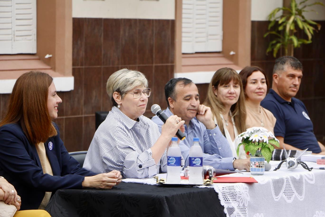 EDUCACIÓN Y SALUD LANZARON “PATIO SALUDABLE, EN MI ESCUELA Y EN MI CASA” PARA ERRADICAR EL DENGUE