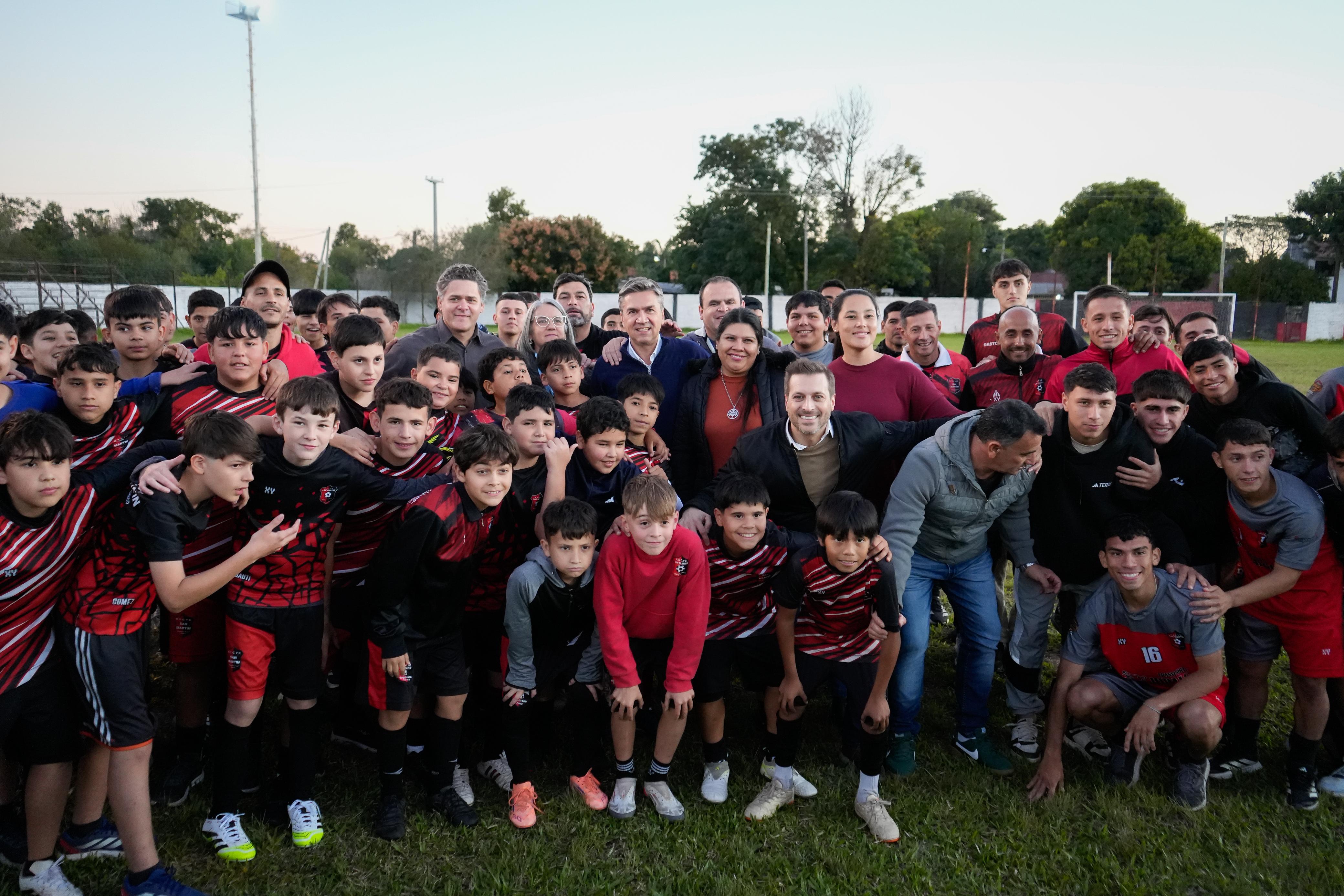 *EL GOBERNADOR ZDERO ANUNCI&Oacute; IMPORTANTES OBRAS PARA EL CLUB SAN MART&Iacute;N DE MARGARITA BEL&Eacute;N*