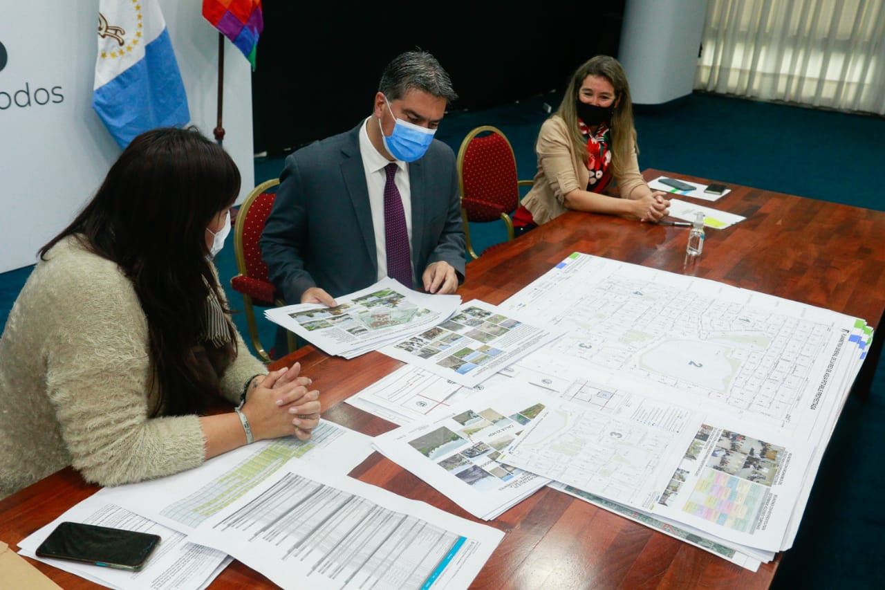 PROVINCIA Y NACIÓN AVANZAN EN EL DESARROLLO DEL PROYECTO URBANO PARA INTEGRAR EL BARRIO LA RUBITA A LA TRAMA URBANA DE RESISTENCIA
