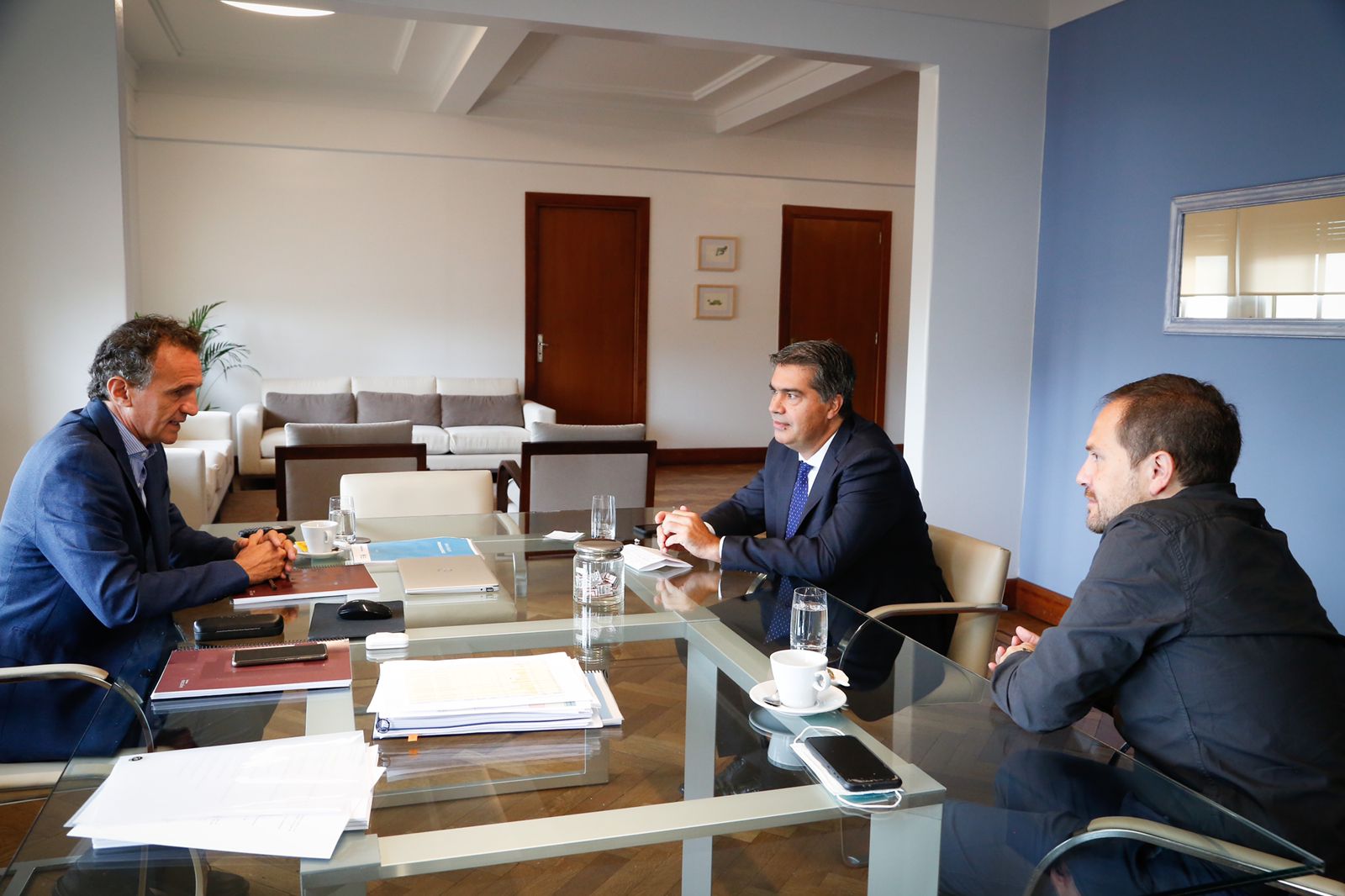 CAPITANICH VISITÓ AL PRESIDENTE Y ACELERÓ GESTIONES CON MINISTROS NACIONALES