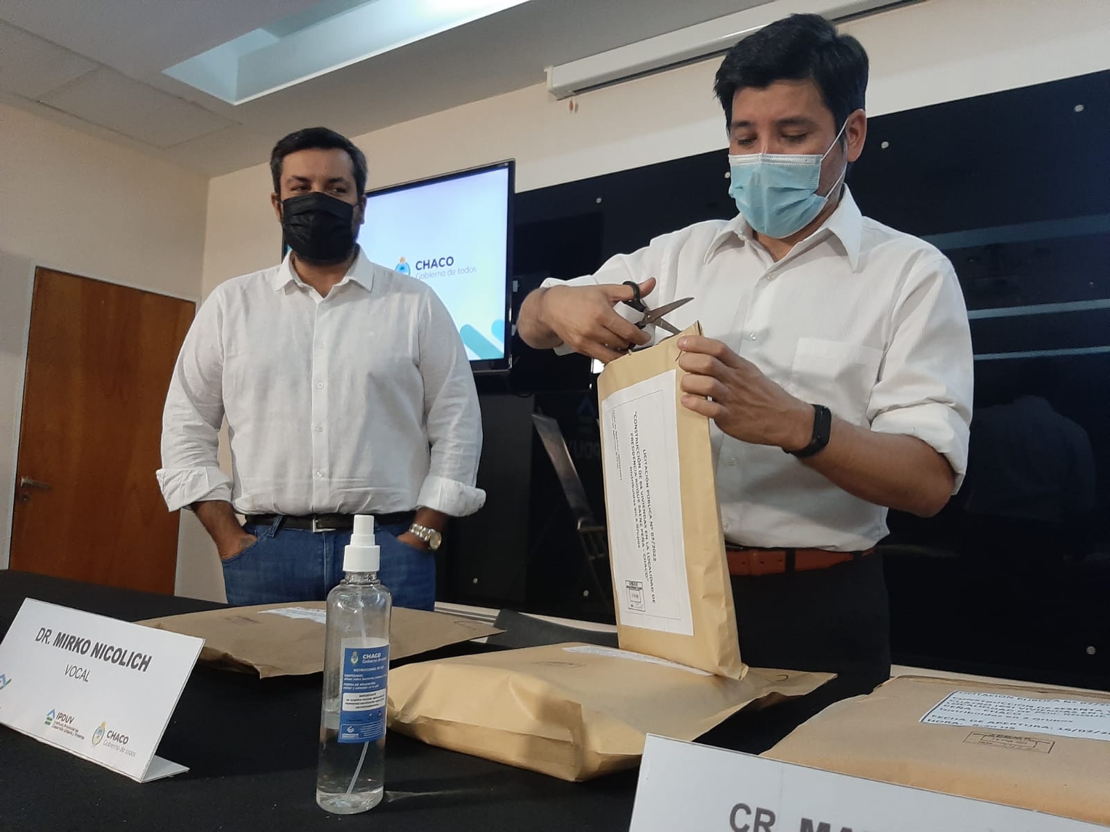 EL GOBIERNO PROVINCIAL CONSTRUIRA 64 VIVIENDAS DESTINADAS A SAENZ PEÑA