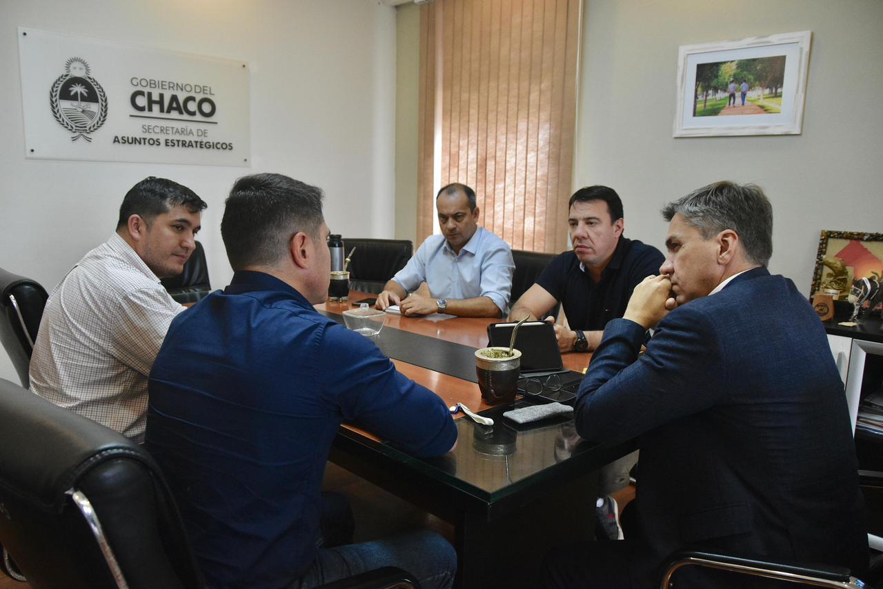 CASA DE GOBIERNO: ZDERO RECIBI&Oacute; AL INTENDENTE DE MIRAFLORES, RAFAEL FR&Iacute;AS