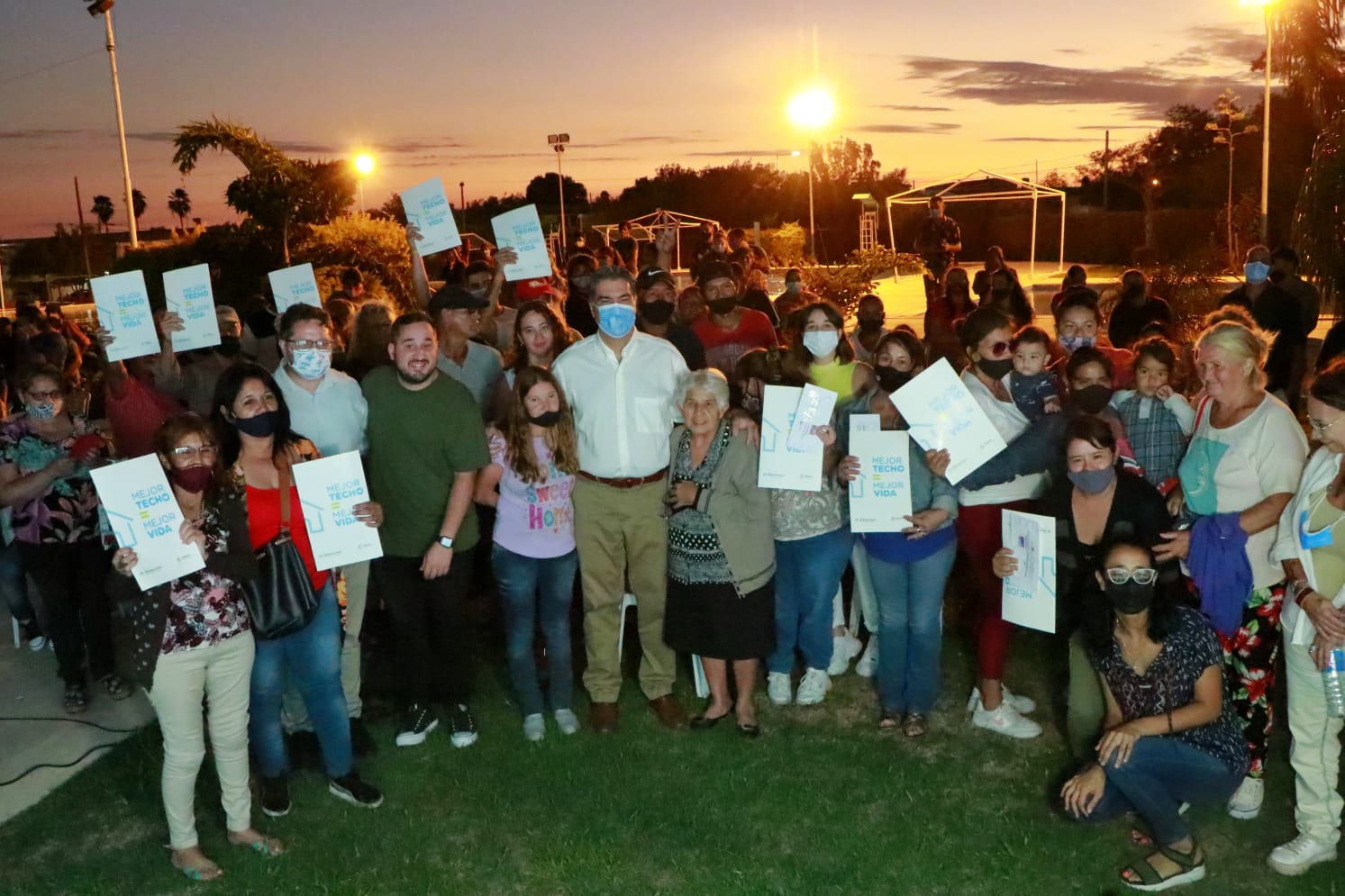 EL GOBIERNO Y ESTUDIANTES DE ESCUELA POLÍTICA INTERNACIONAL PROMUEVEN PROYECTO COMUNITARIO PARA TRATAR ADICCIONES