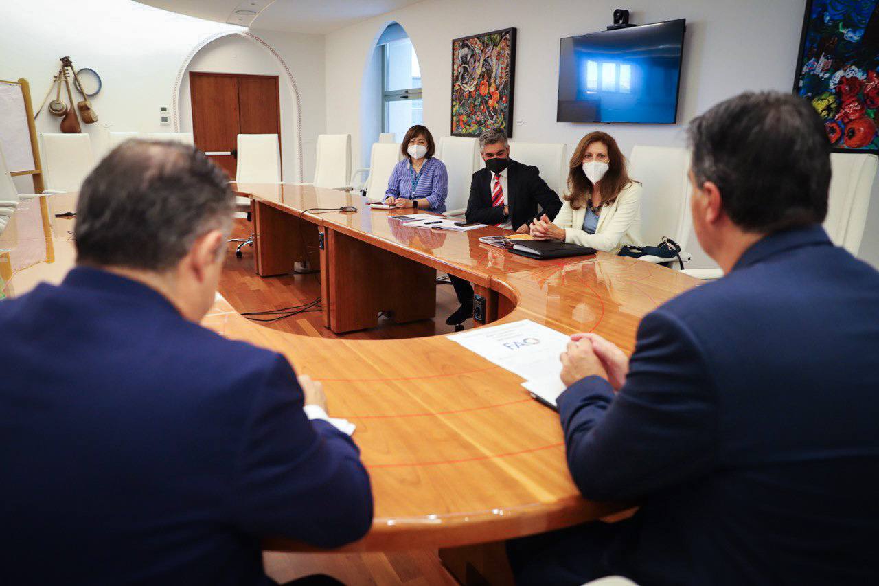 *DESARROLLO AGRÍCOLA: CAPITANICH Y AUTORIDADES DEL FIDA GESTIONAN PROYECTOS Y FINANCIAMIENTO POR 30 MILLONES DE DÓLARES