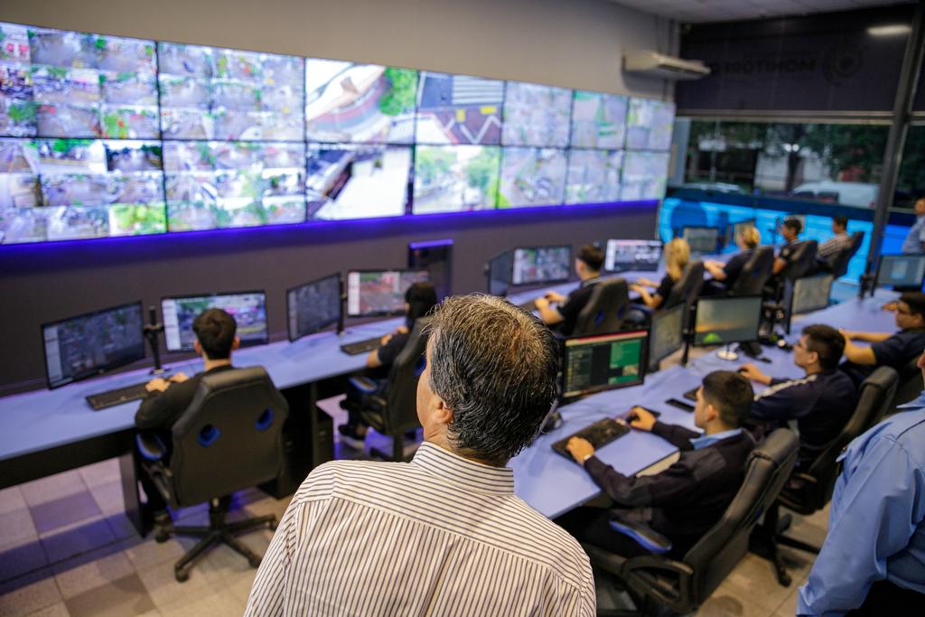 *CAPITANICH INAUGURÓ EL CENTRO ÚNICO DE MONITOREO DE LA POLICÍA DEL CHACO: “ESTAMOS GARANTIZANDO EL DERECHO A LA SEGURIDAD”*