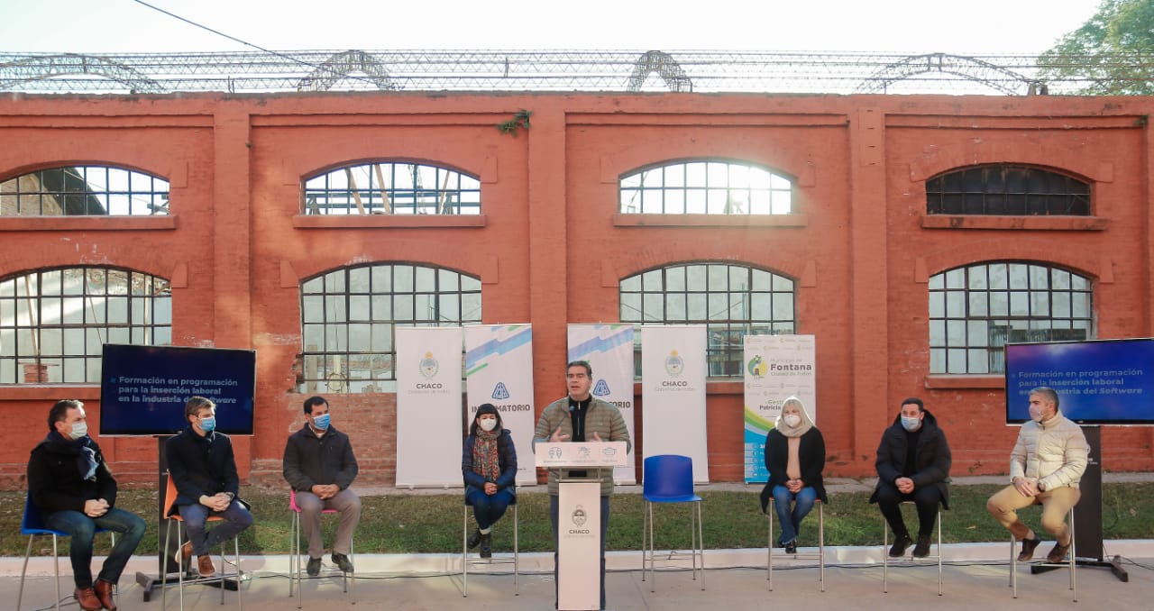 Fontana: Capitanich lanzó nueva convocatoria del Informatorio Chaco y supervisó las obras del Polo Tecnológico