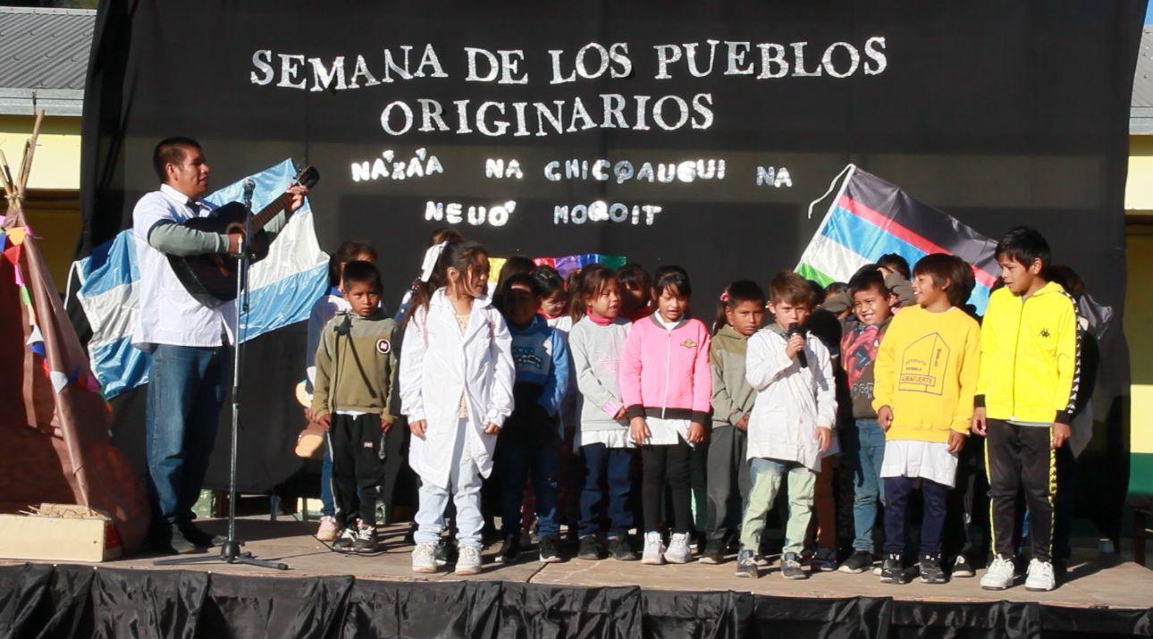*EDUCACIÓN REIVINDICA LOS DERECHOS E INVITA A LAS ACTIVIDADES POR LA SEMANA DE LOS PUEBLOS ORIGINARIOS DE AMÉRICA*