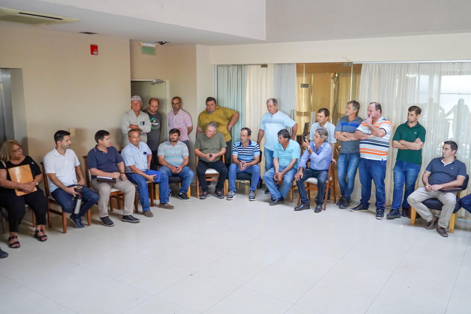 *HALAVACS MANTUVO REUNIONES CON LA SOCIEDAD RURAL DE SAENZ PEÑA Y LA FEDERACION AGRARIA*