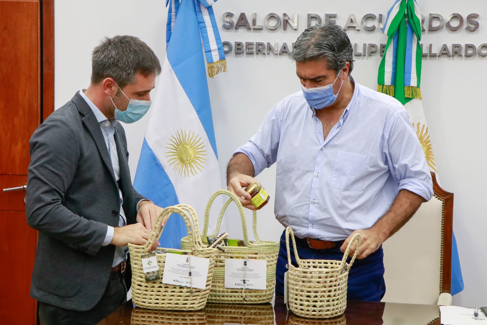 *ACUERDOS CON EL CONSEJO DE INVERSIONES: CHACO RECIBIRÁ FINANCIAMIENTO PARA REDUCIR EL USO DE AGROQUÍMICOS Y POTENCIAR AL SECTOR APÍCOLA*