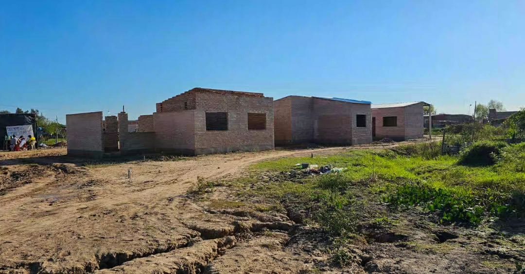 EL GOBIERNO CONSOLIDA EL PROCESO DE DESARROLLO URBANÍSTICO EN BARRIOS DE RESISTENCIA