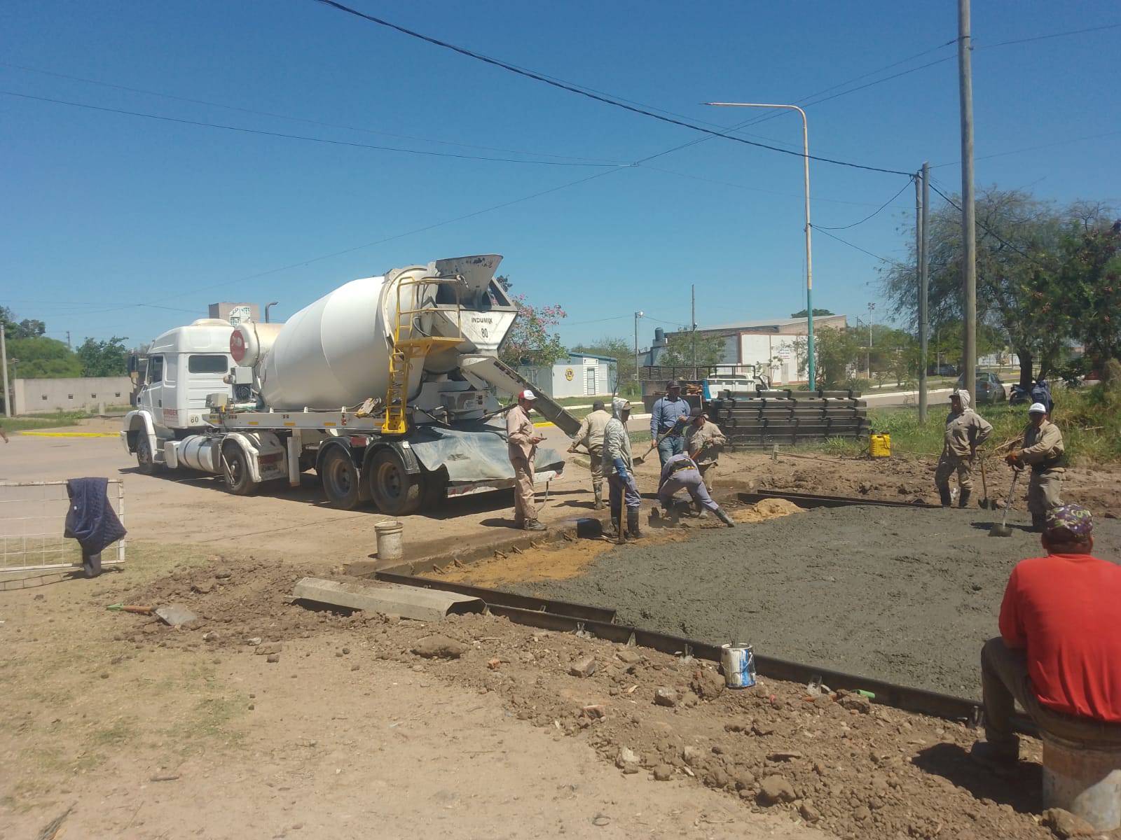 EN UN CONTEXTO ECON&Oacute;MICO ADVERSO, EL MUNICIPIO DE VILLA &Aacute;NGELA CONTIN&Uacute;A APOSTANDO A LA OBRA P&Uacute;BLICA POR ADMINISTRACI&Oacute;N