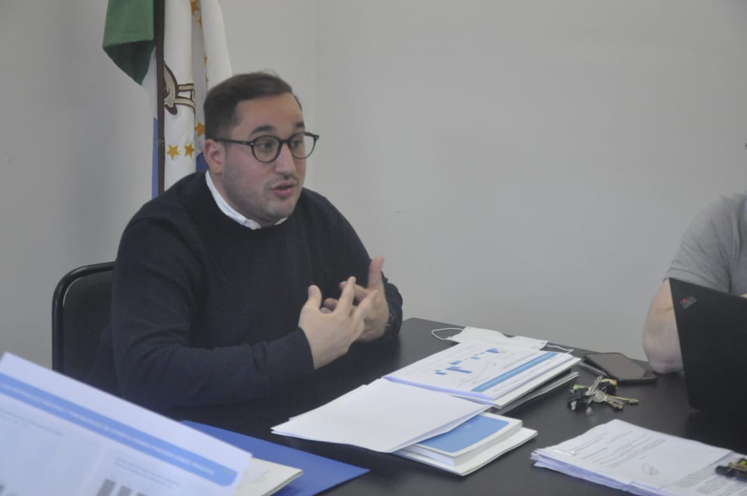 PÉREZ PONS PRESENTÓ EL PRESUPUESTO 2022 ANTE LA COMISIÓN DE HACIENDA DE LA LEGISLATURA: "LA INVERSIÓN SE DUPLICARÁ EL AÑO PRÓXIMO"