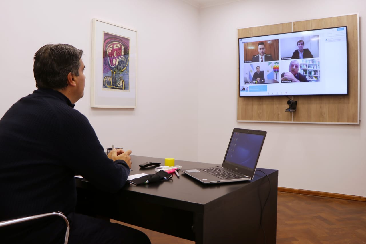 EL GOBERNADOR ACOMPAÑÓ EL INICIO DE LA PRIMERA JORNADA DE DERECHO DE DEFENSA DEL CONSUMO NEA
