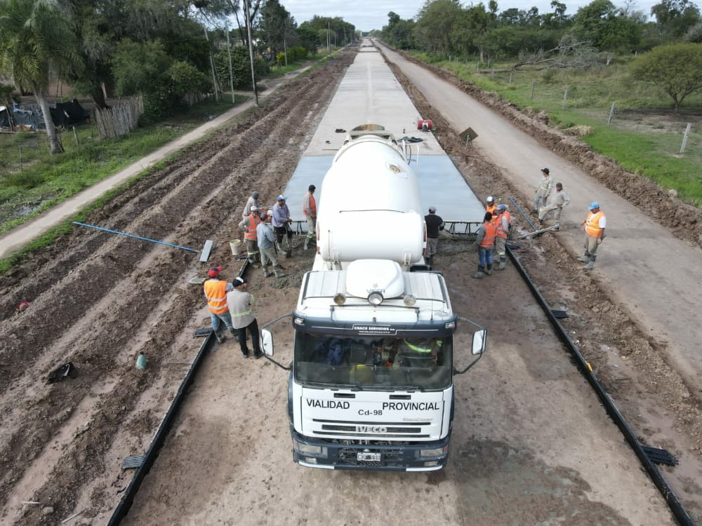      VIALIDAD PROVINCIAL TRABAJA EN EL ÚLTIMO TRAMO DE LA PAVIMENTACIÓN DE LA RUTA Nº1