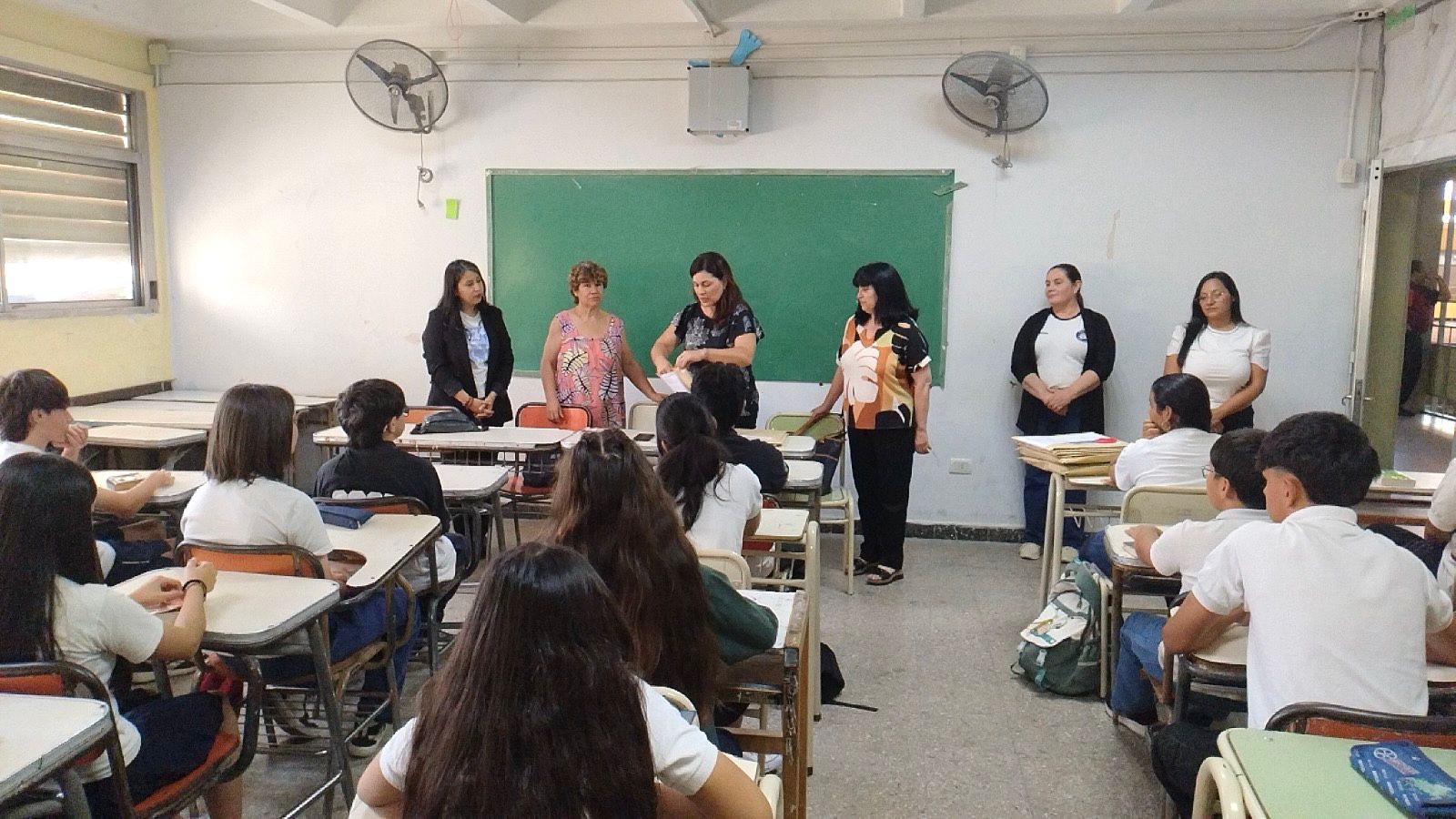 *EDUCACIÓN ANUNCIÓ LA TITULARIZACIÓN DE DOCENTES DE LA MODALIDAD BILINGÜE INTERCULTURAL INDÍGENA*