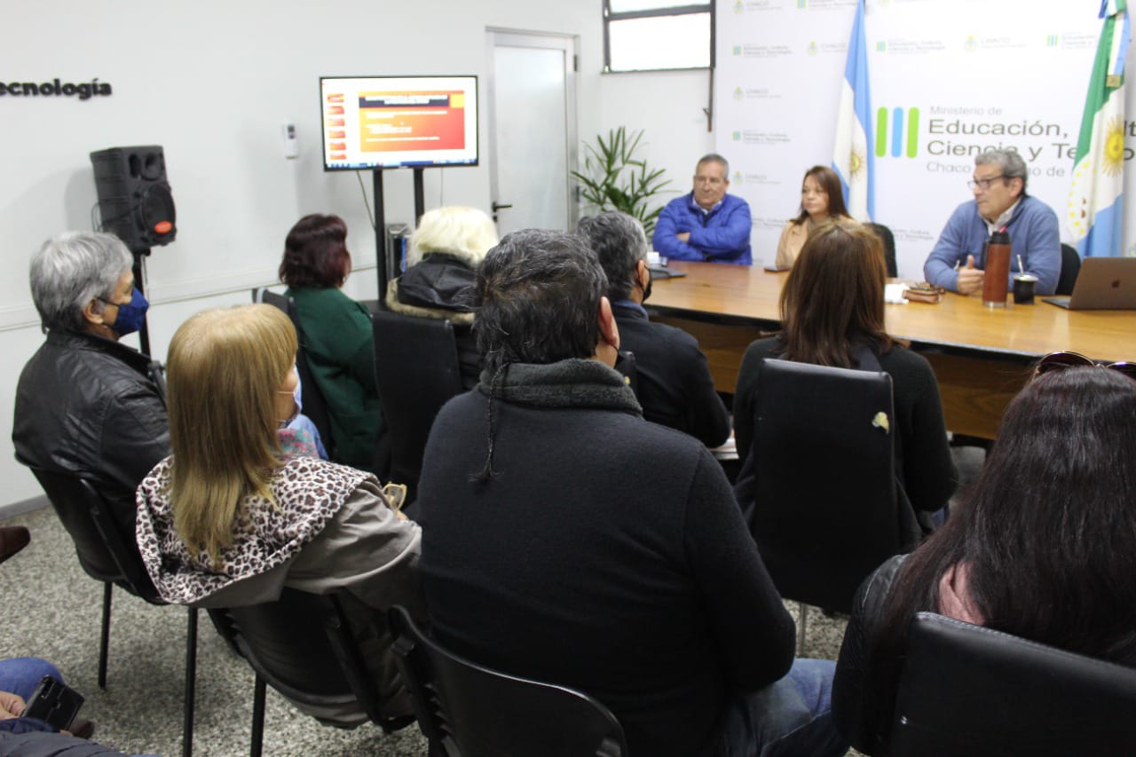AMPLIACIÓN DE JORNADA ESCOLAR: LINERAS DETALLÓ A SINDICATOS DOCENTES CÓMO SE IMPLEMENTARÁ LA MEDIDA Y EL INCREMENTO DE INGRESOS