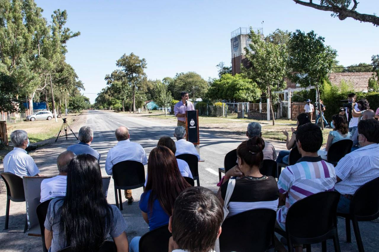 CAPITANICH INAUGURÓ EL ACCESO A COLONIA BARANDA Y AVANZA ASÍ LA HISTÓRICA PAVIMENTACIÓN DE LA RUTA 13