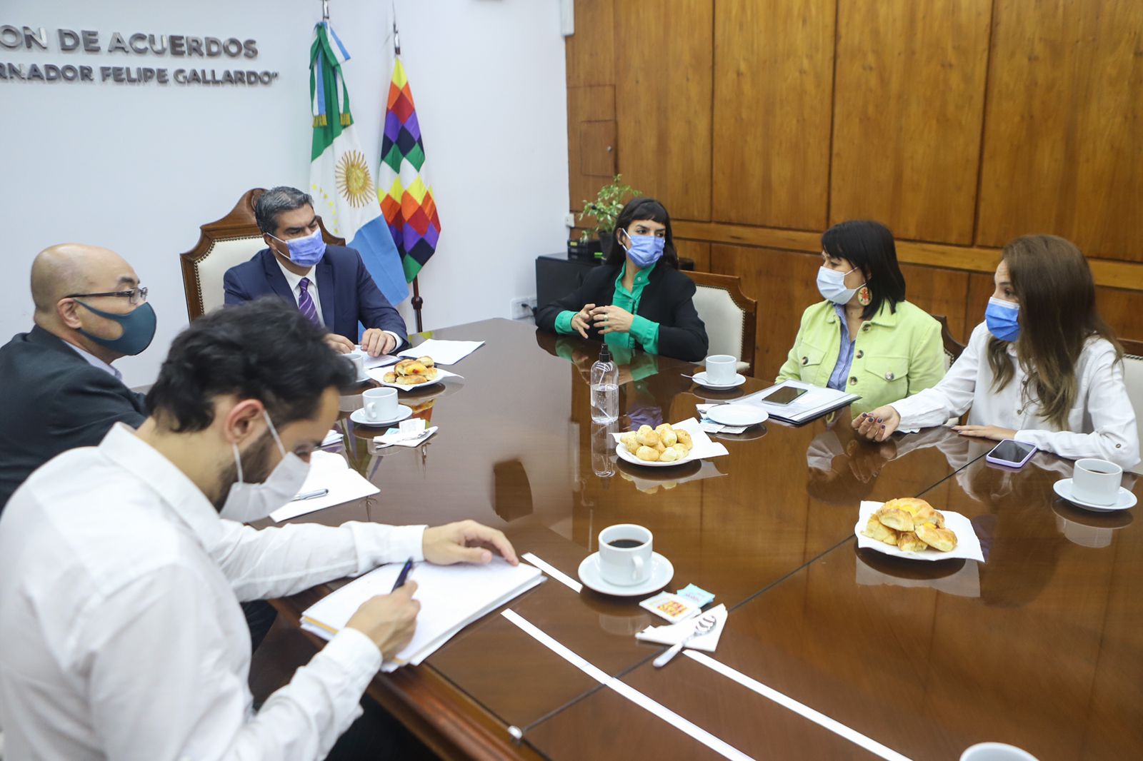 *AGENDA ESTRATÉGICA DE LA PROVINCIA CON LA CEPAL Y NACIÓN PARA POTENCIAR EL DESARROLLO PRODUCTIVO