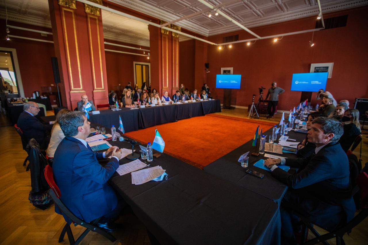*EN LA IX ASAMBLEA GENERAL ORDINARIA DEL CONSEJO FEDERAL, CAPITANICH EXPUSO LOS PILARES CONSTITUTIVOS DE LA TRANSPARENCIA EN LA FUNCIÓN PÚBLICA*