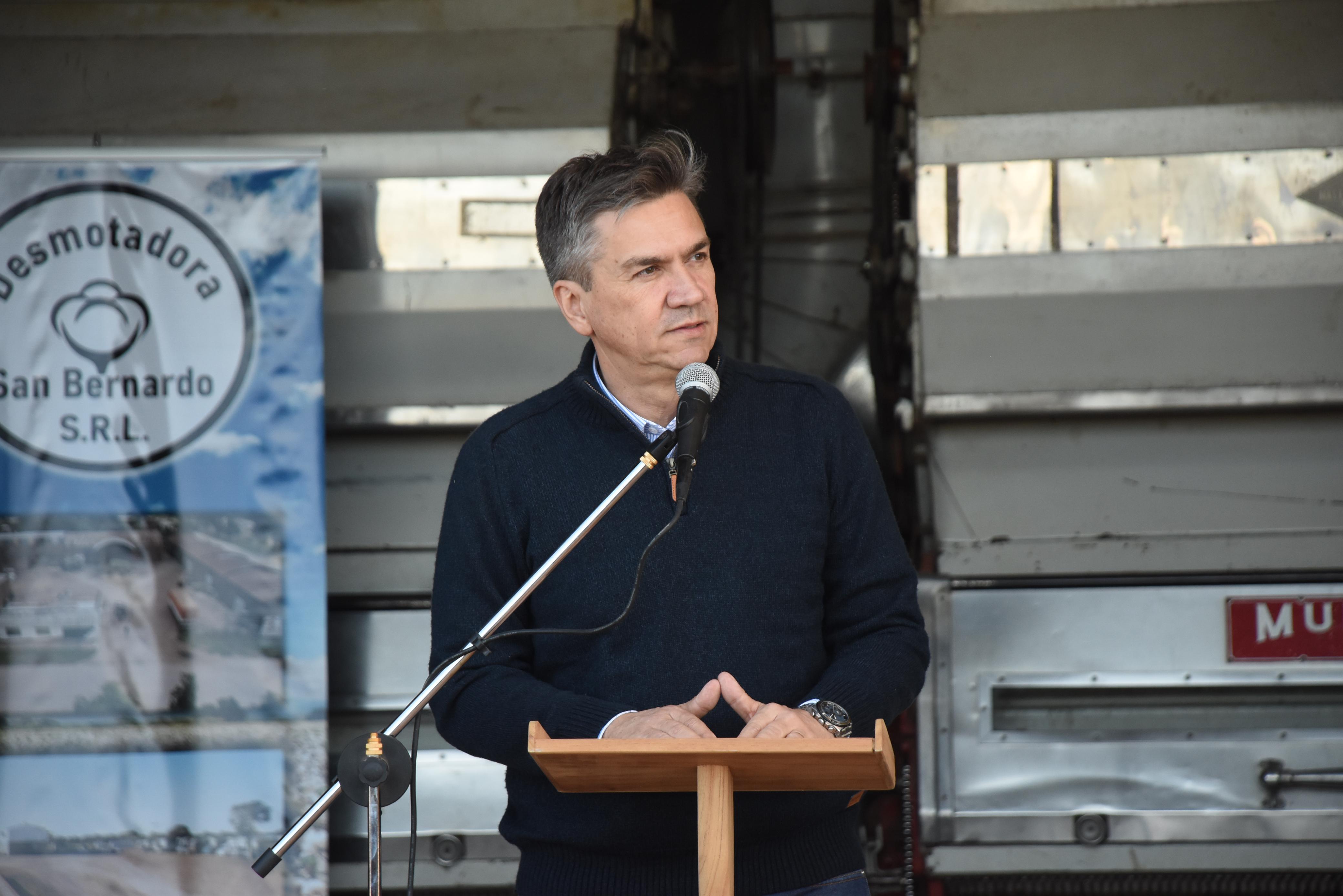 *EL GOBERNADOR HABILITÓ LA NUEVA PLANTA DESMOTADORA SAN BERNARDO SRL*