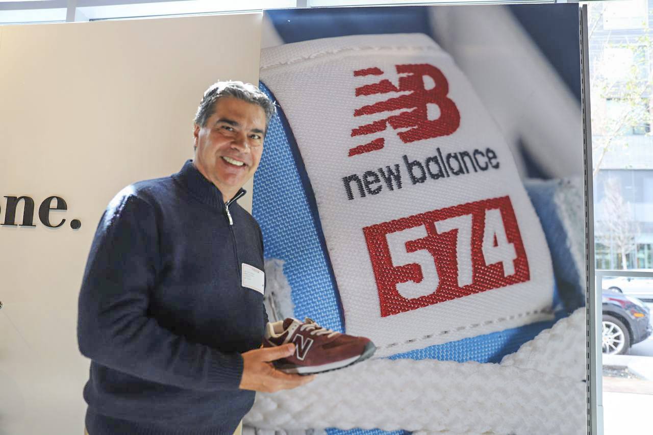 *DESDE ESTADOS UNIDOS, CAPITANICH ANUNCIÓ QUE LLEGA LA PRIMERA FÁBRICA DE NEW BALANCE AL CHACO*